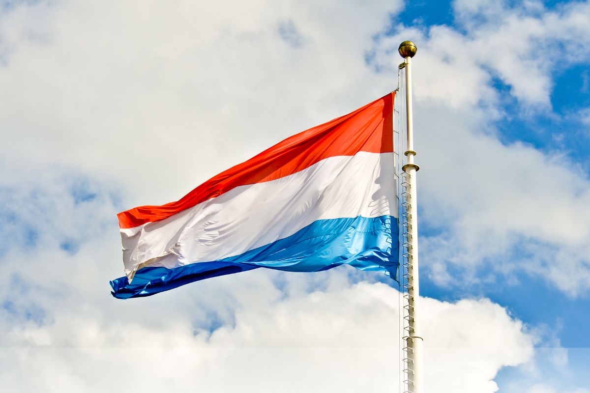 Luxembourg Immigration & Visa Services